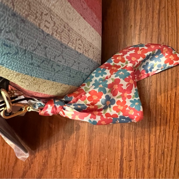 Nanette Lepore MaLogo Crossbody with card case and scarf NWT Logo Stripe - Picture 5 of 12